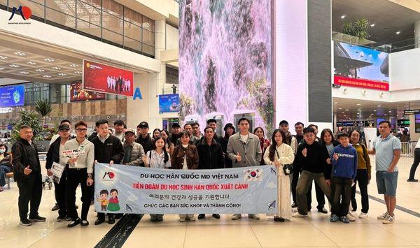 chuc-mung-doan-du-hoc-sinh-thu-2-dai-hoc-osan-nhap-canh-han-quoc-thanh-cong-3.jpg