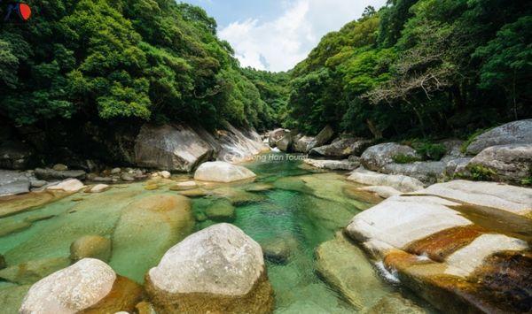 kham-pha-net-dep-tiem-an-hut-hon-tai-kagoshima-hawaii-nhat-ban-6.jpg
